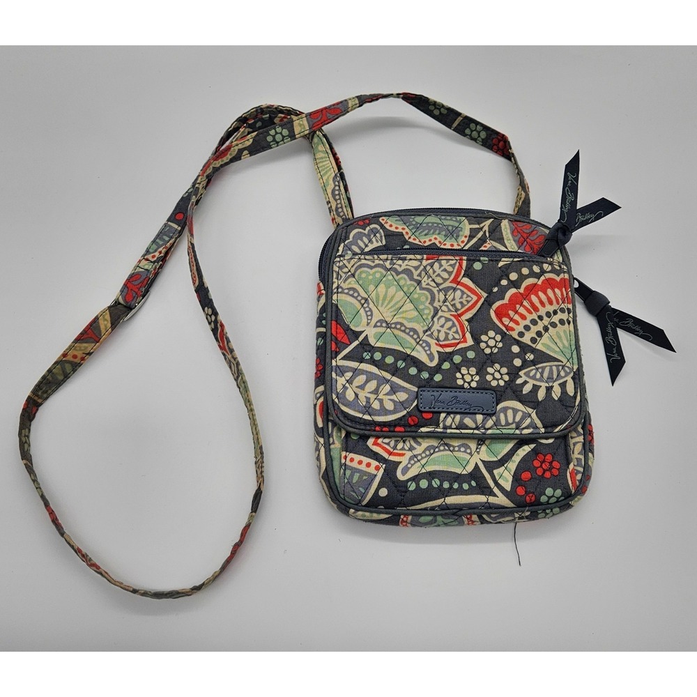 Vera Bradley Crossbody‎ Bag Purse Quilted Floral Pattern Travel Bag